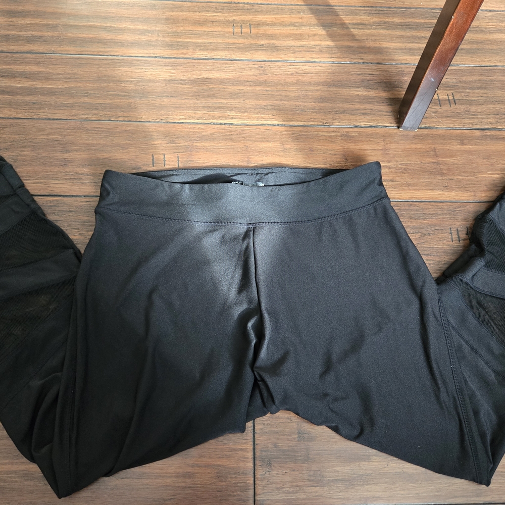 Black Leggings with Mesh Panels